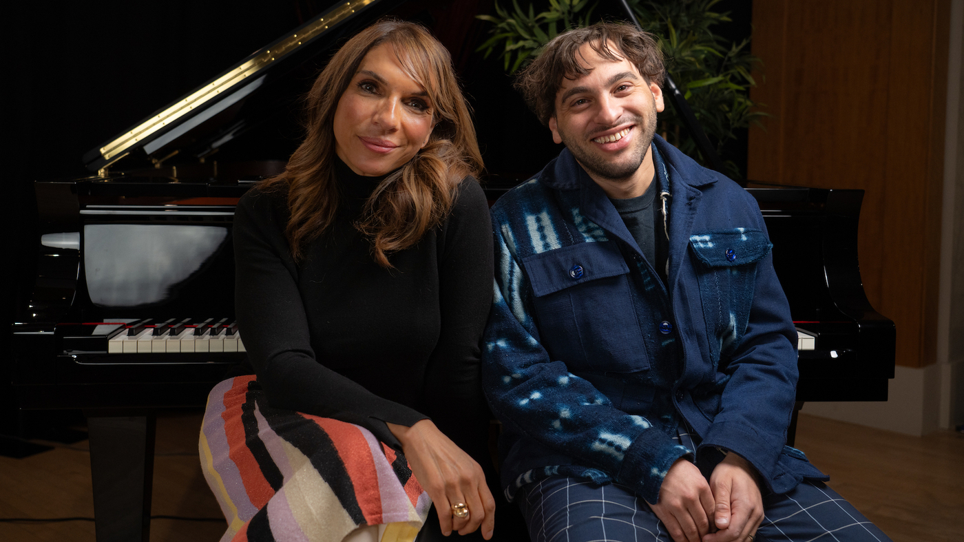 amplify_pinderhughes_thumb-1_web_wide-de9364b8d78176142cc06a8e88a8d3fce2d9b4f0-s1400-c100-5295379-2795639-jpg