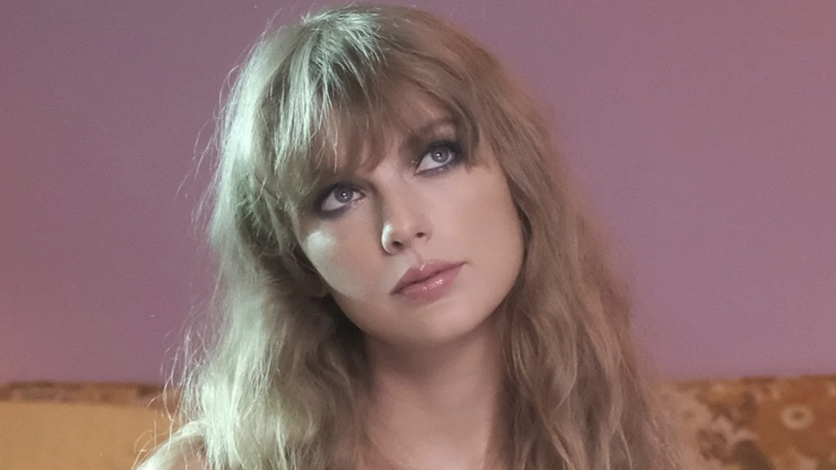 taylor-1437951-9378461-jpg