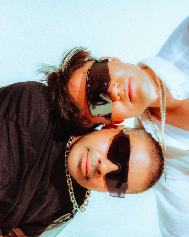 le-superbe-album-de-deuxieme-annee-dautograf-transforme-la-musique-4251831-6219113-6214017-jpg