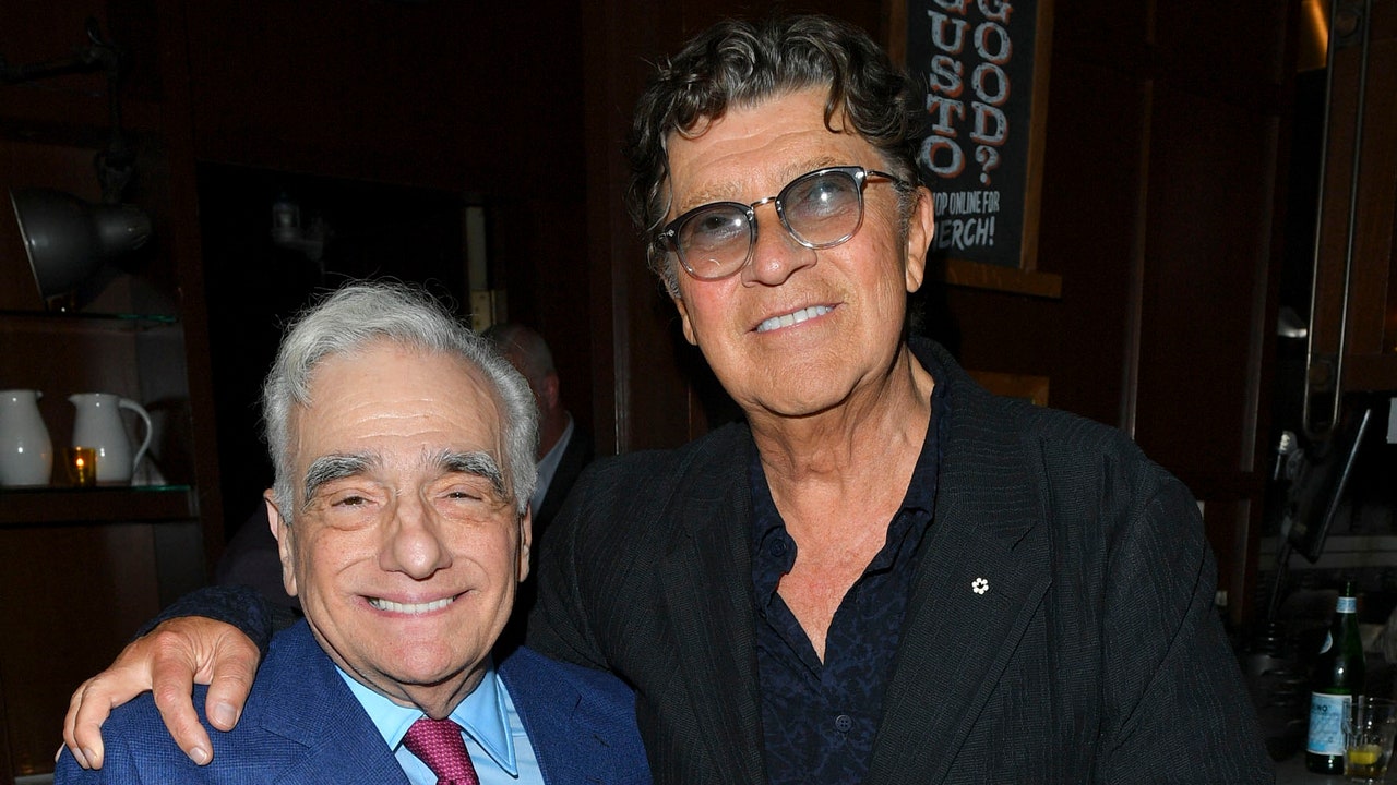 martin-scorsese-robbie-robertson-3409134-8123808-jpg