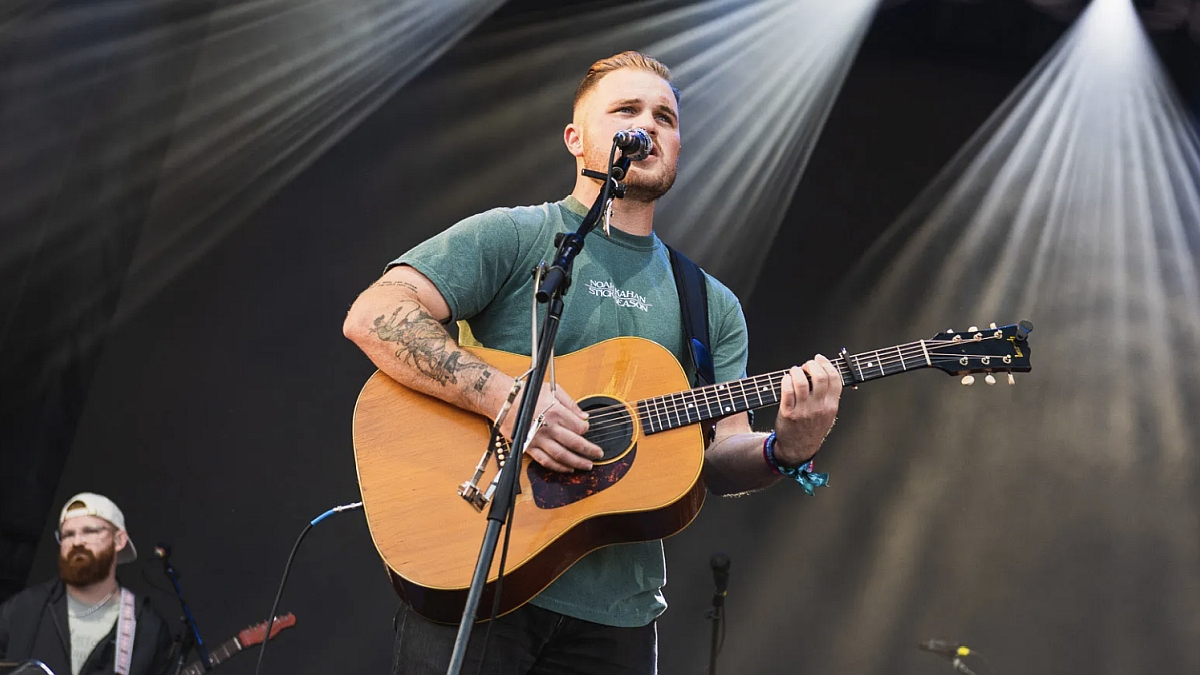 zach-bryan-2024-quittin-time-tour-5902519-7688122-jpg