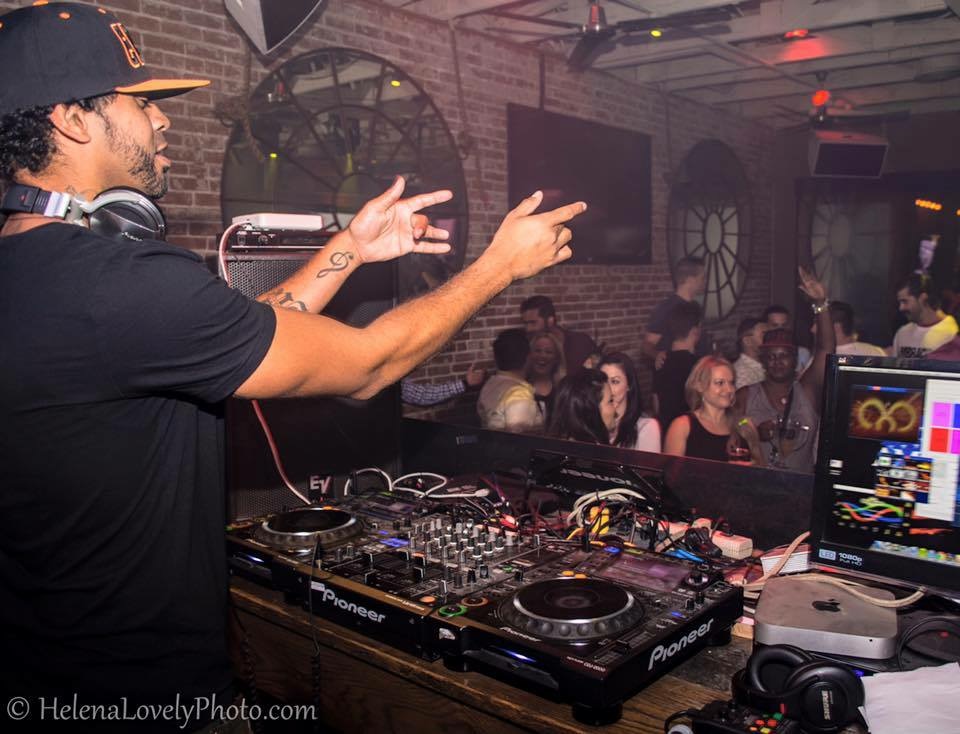 Crazü et GC (Gate Citizens) s'associent pour un nouvel album dynamique « Love Forever »