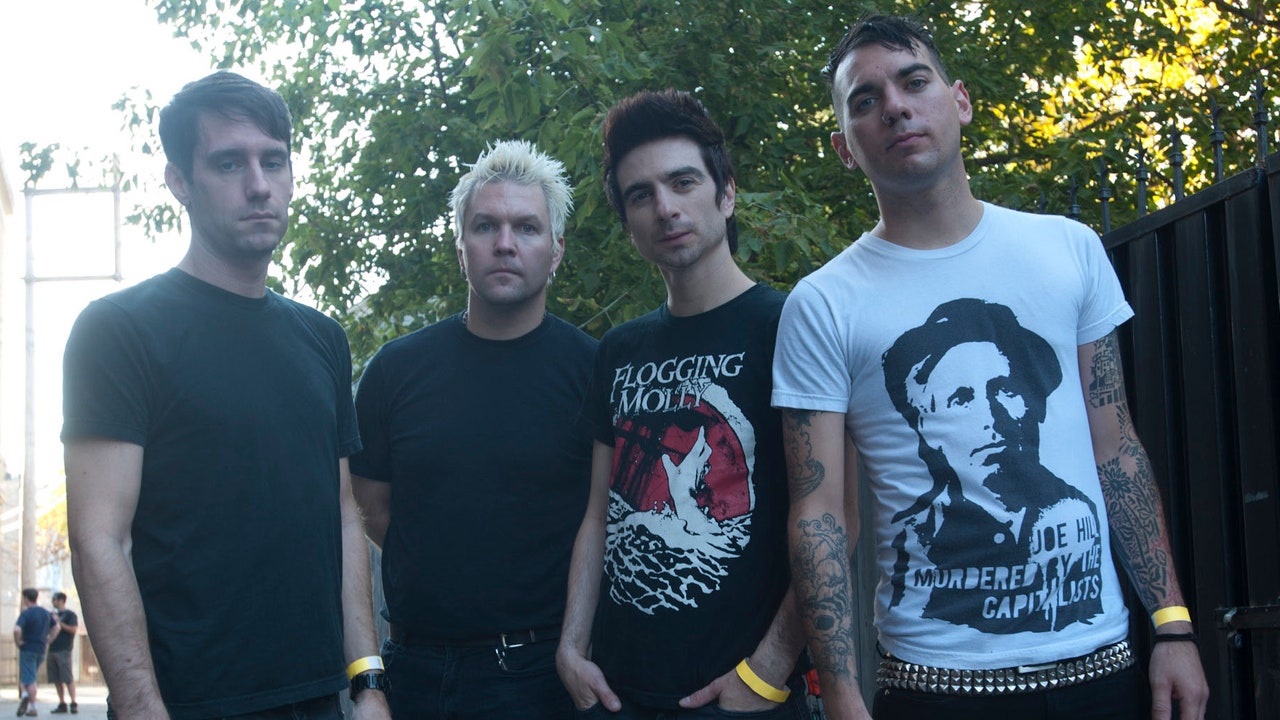 D'anciens membres d'Anti-Flag publient une nouvelle déclaration alors que de plus en plus de femmes accusent le leader Justin Sane d'abus