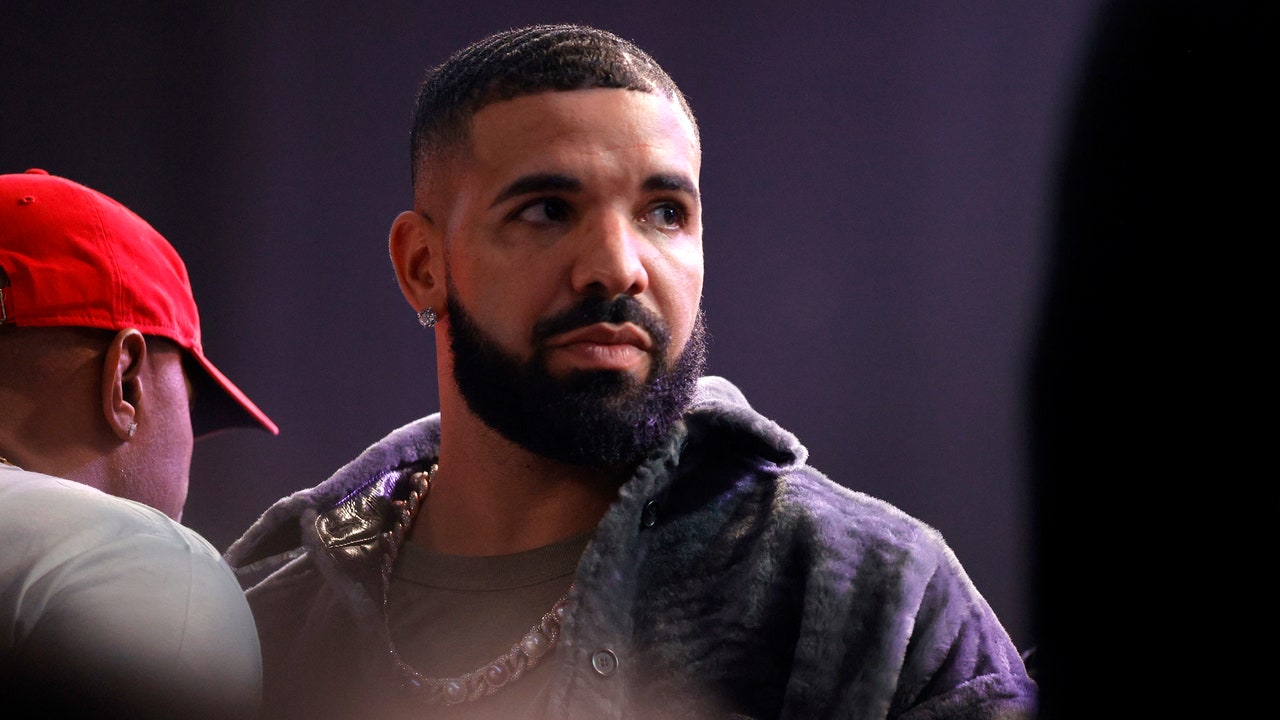 Drake annonce la date de sortie du nouvel album For All the Dogs