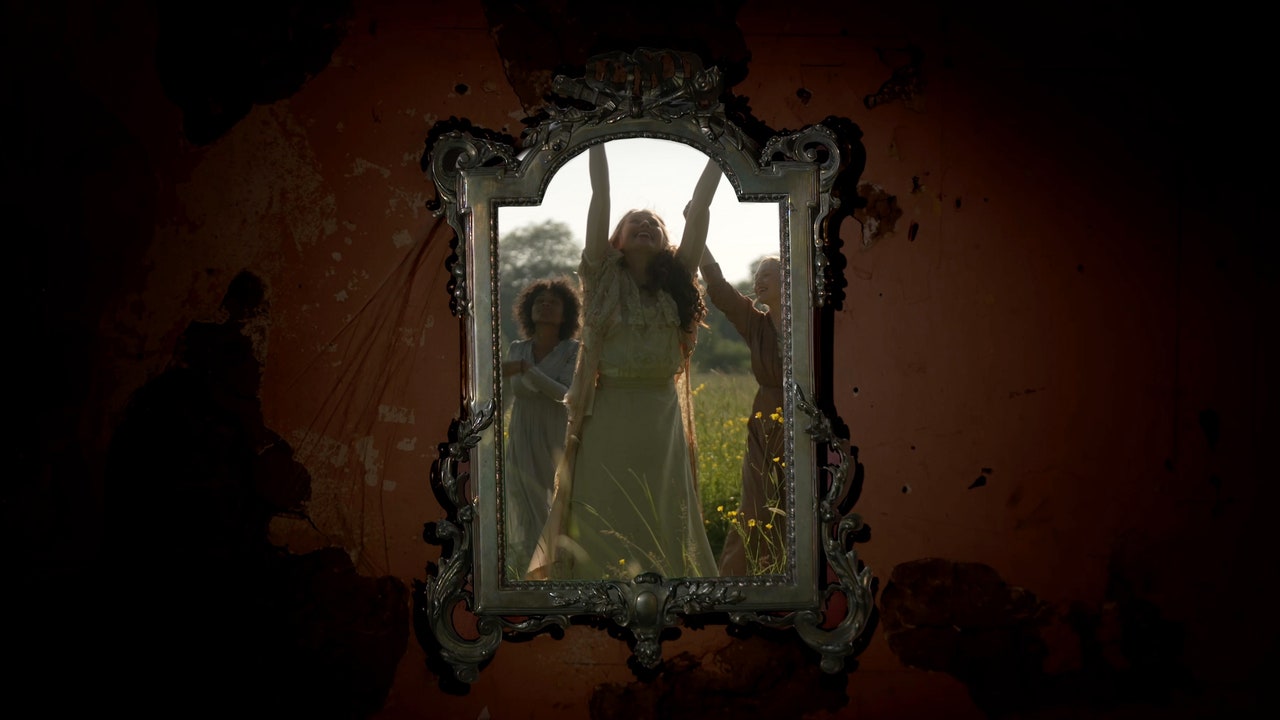 ANOHNI et les Johnson partagent une nouvelle vidéo pour « Scapegoat » : regardez