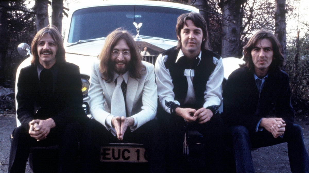 Les Beatles annoncent la sortie de la chanson finale « Now and Then »
