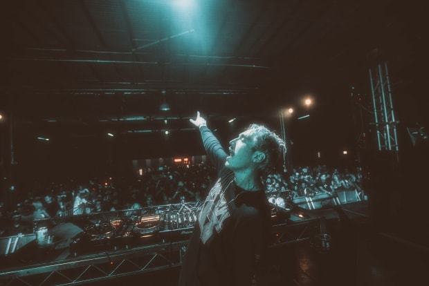 Les potions derrière Eliminate, le savant fou de la création de contenu de musique électronique