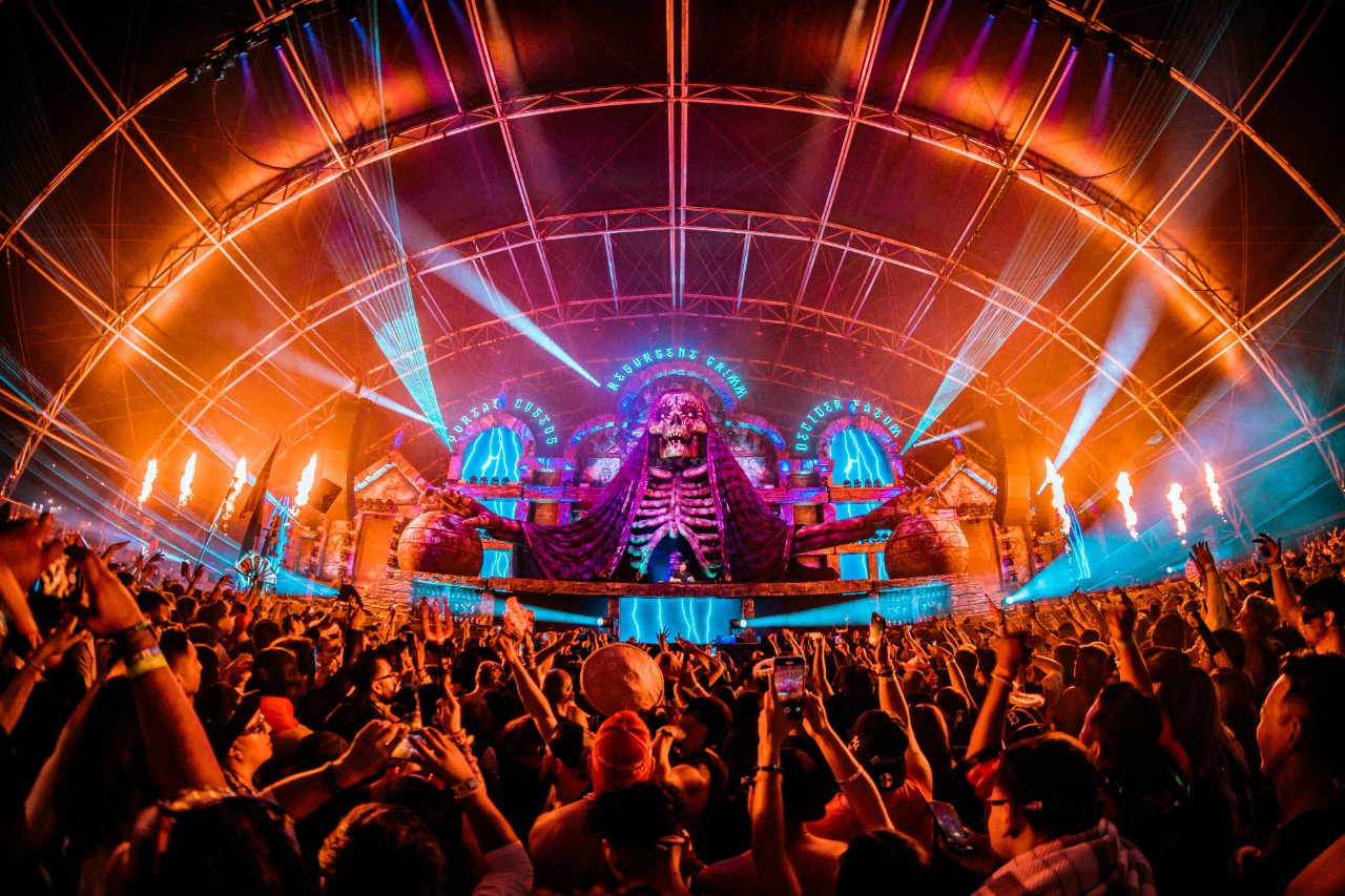 Les têtes d'affiche partagent leurs films d'horreur préférés avant Escape Halloween