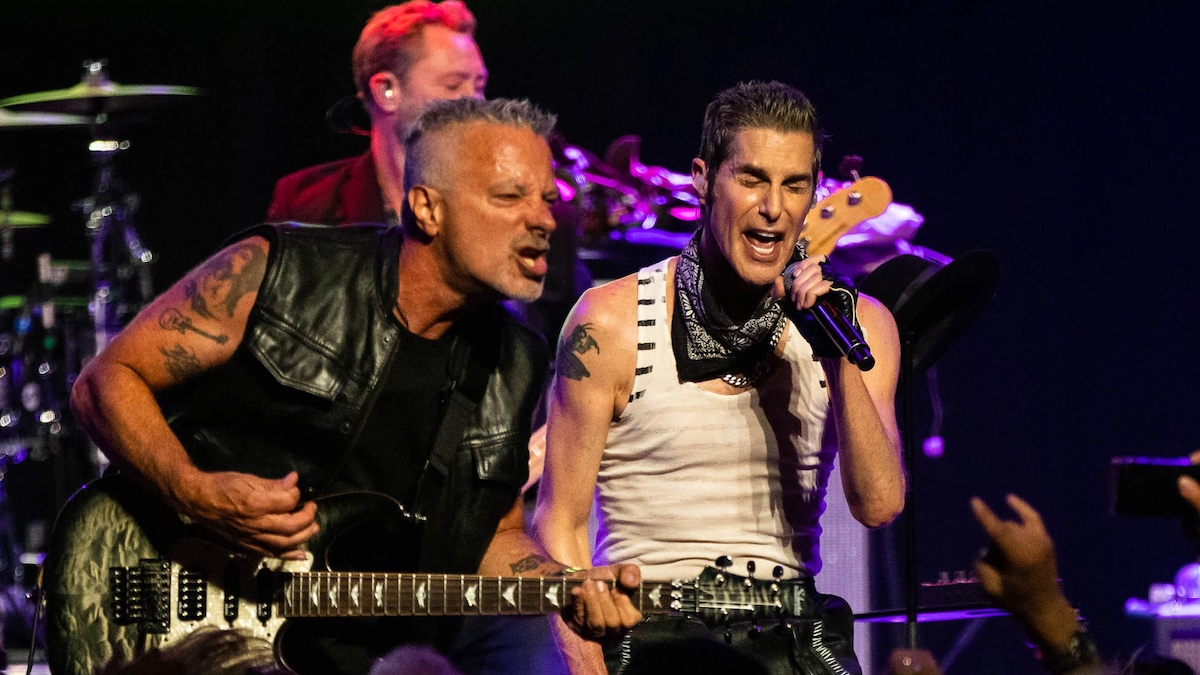 Porno pour Pyros reporte sa tournée américaine de l’automne 2023