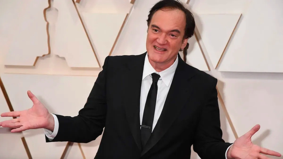 Quentin Tarantino visite une base israélienne pour « remonter le moral »