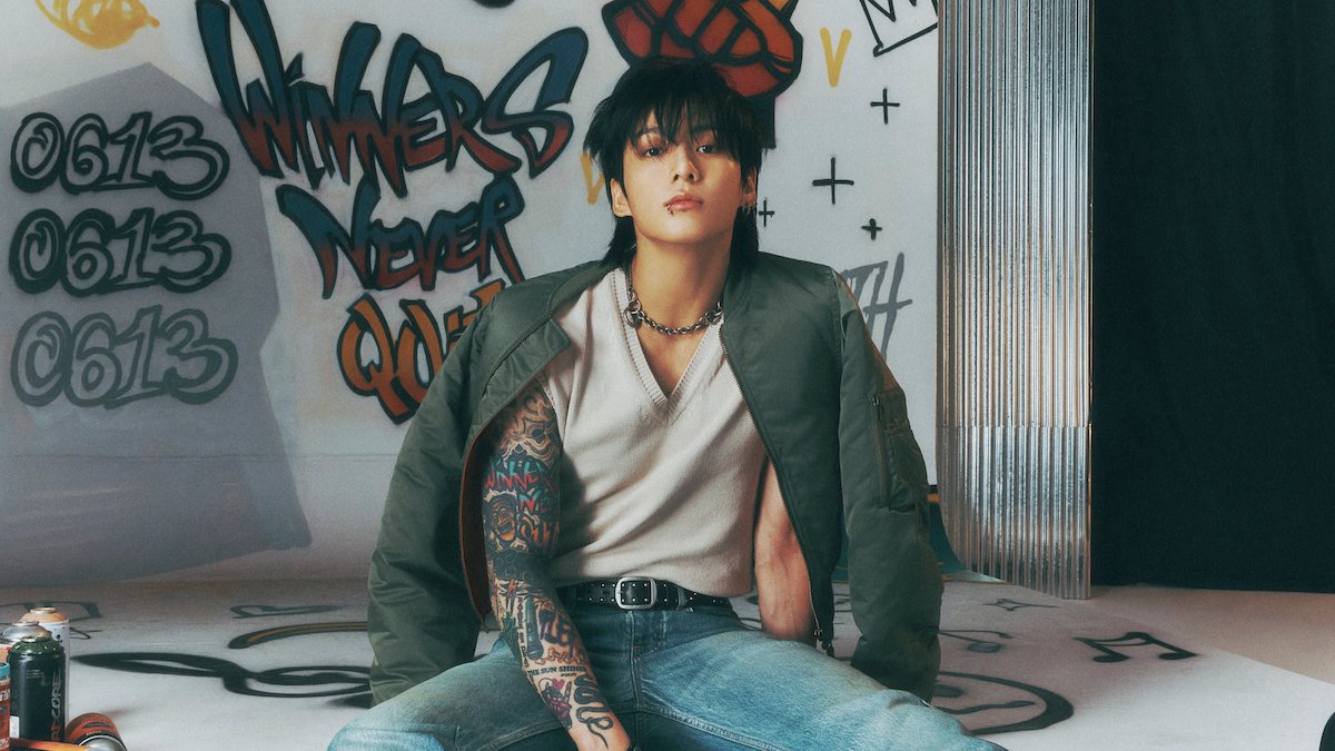 Jung Kook joue avec Pop Stardom sur Golden