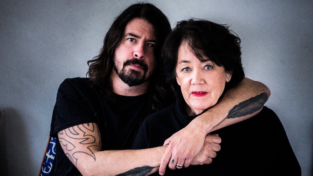 Dave Grohl parle de la mort de sa mère sur Song Exploder