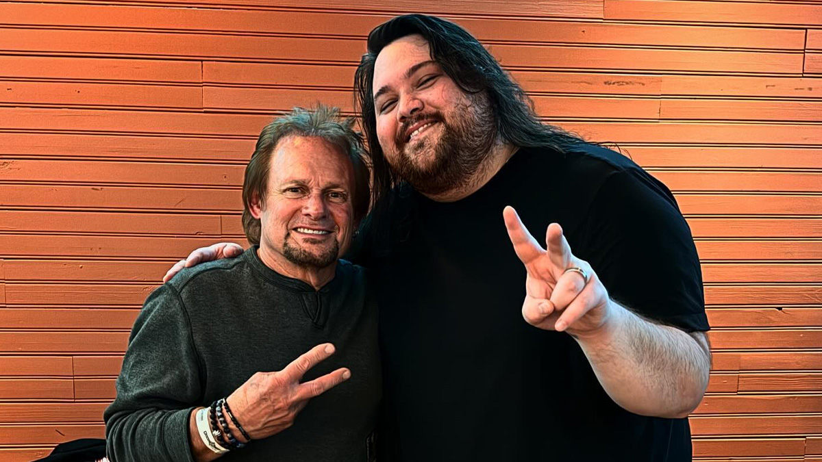 Wolfgang Van Halen renoue avec Michael Anthony