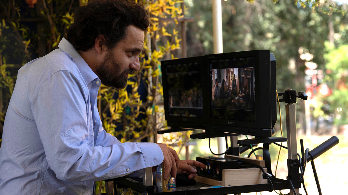 Jake Johnson Knows “There’s a Tone in Which I Like to Perform”