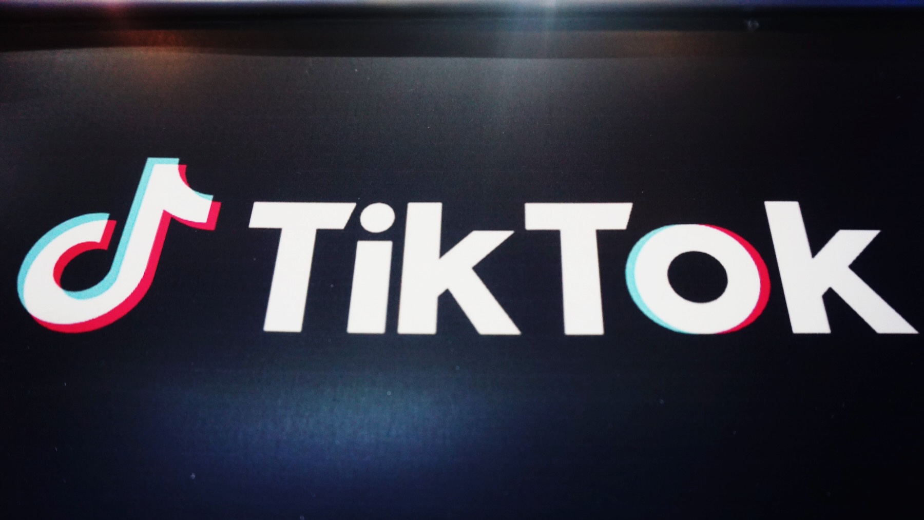 Universal Music Group menace de retirer la musique de TikTok