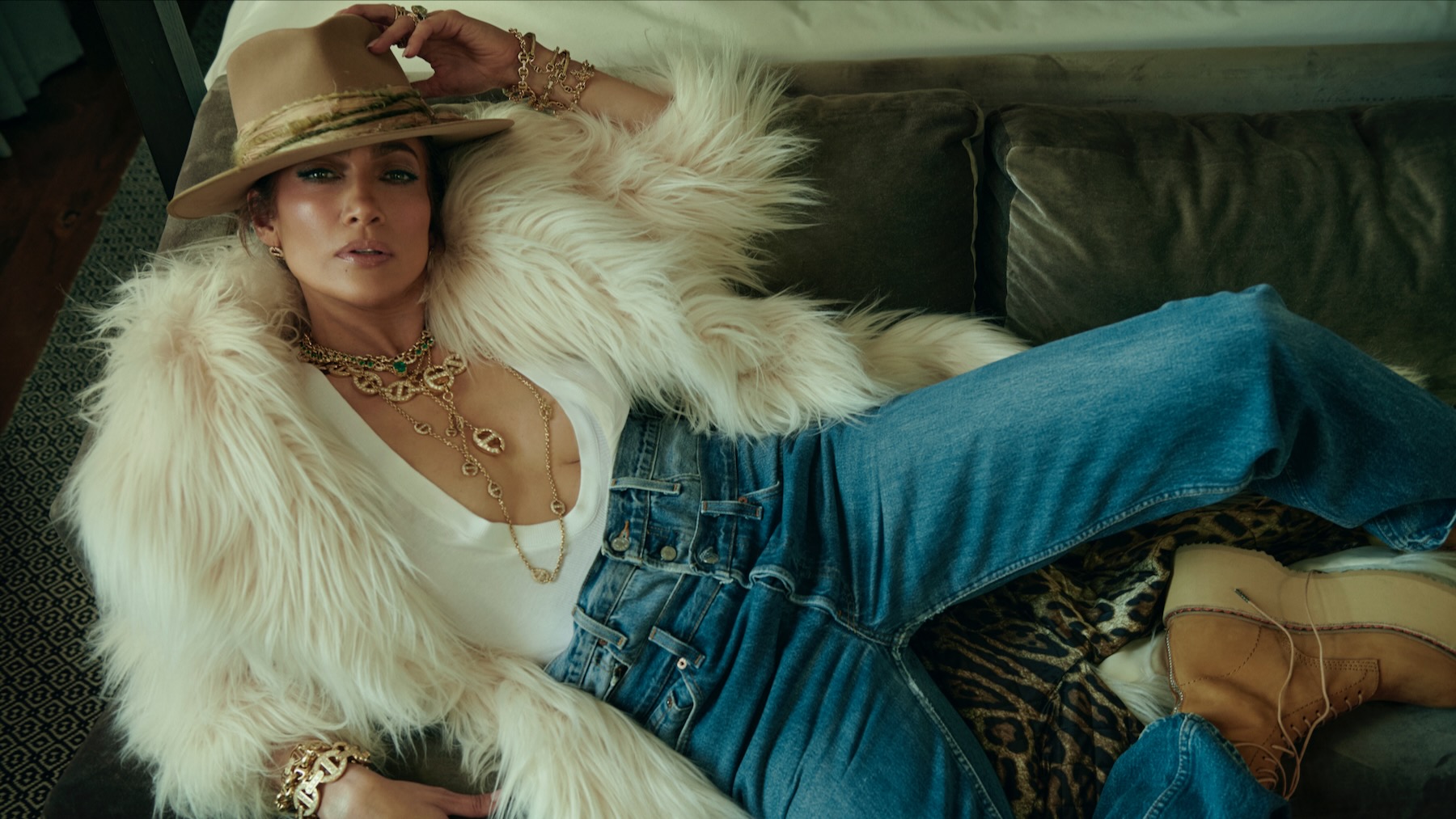 Jennifer Lopez Announces 2024 “This Is Me… Now The Tour”