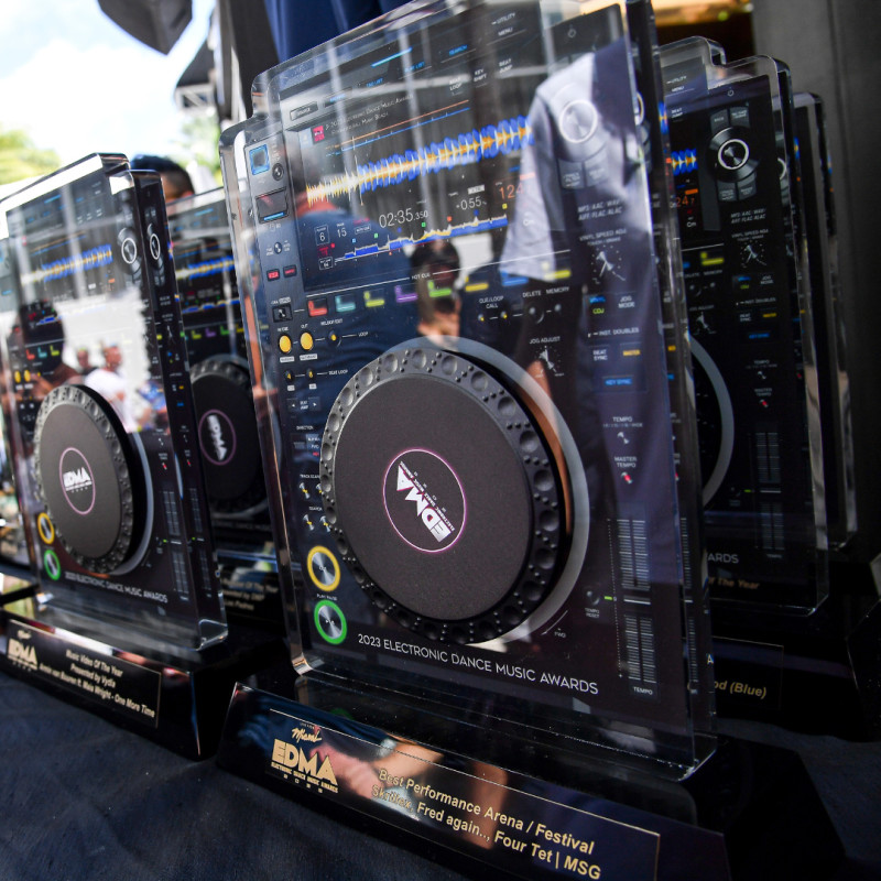 Le vote des fans pour les Electronic Dance Music Awards 2024 est désormais ouvert