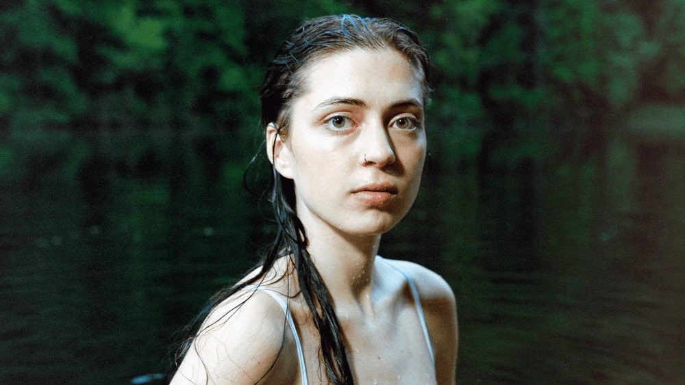 Lizzy McAlpine Announces 2024 Tour in Support of New Album, Older