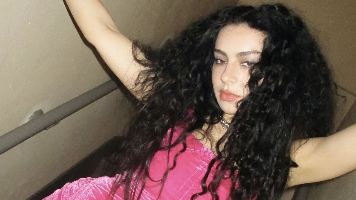 Song of the Week: Charli XCX Goes Haywire on “Von dutch”