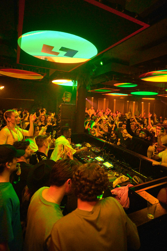 La star de l'Afro-House AMÉMÉ électrise Amsterdam avec "Une tribu" Événement au refuge