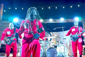 Slipknot Wear 1999 Combinaisons et masques pour le premier spectacle 2024
