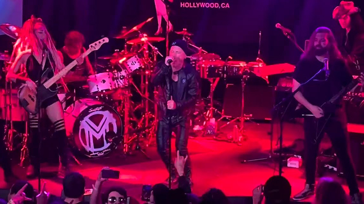 Bruce Dickinson Plays First Solo Concerts in 22 Years: Video + Setlists