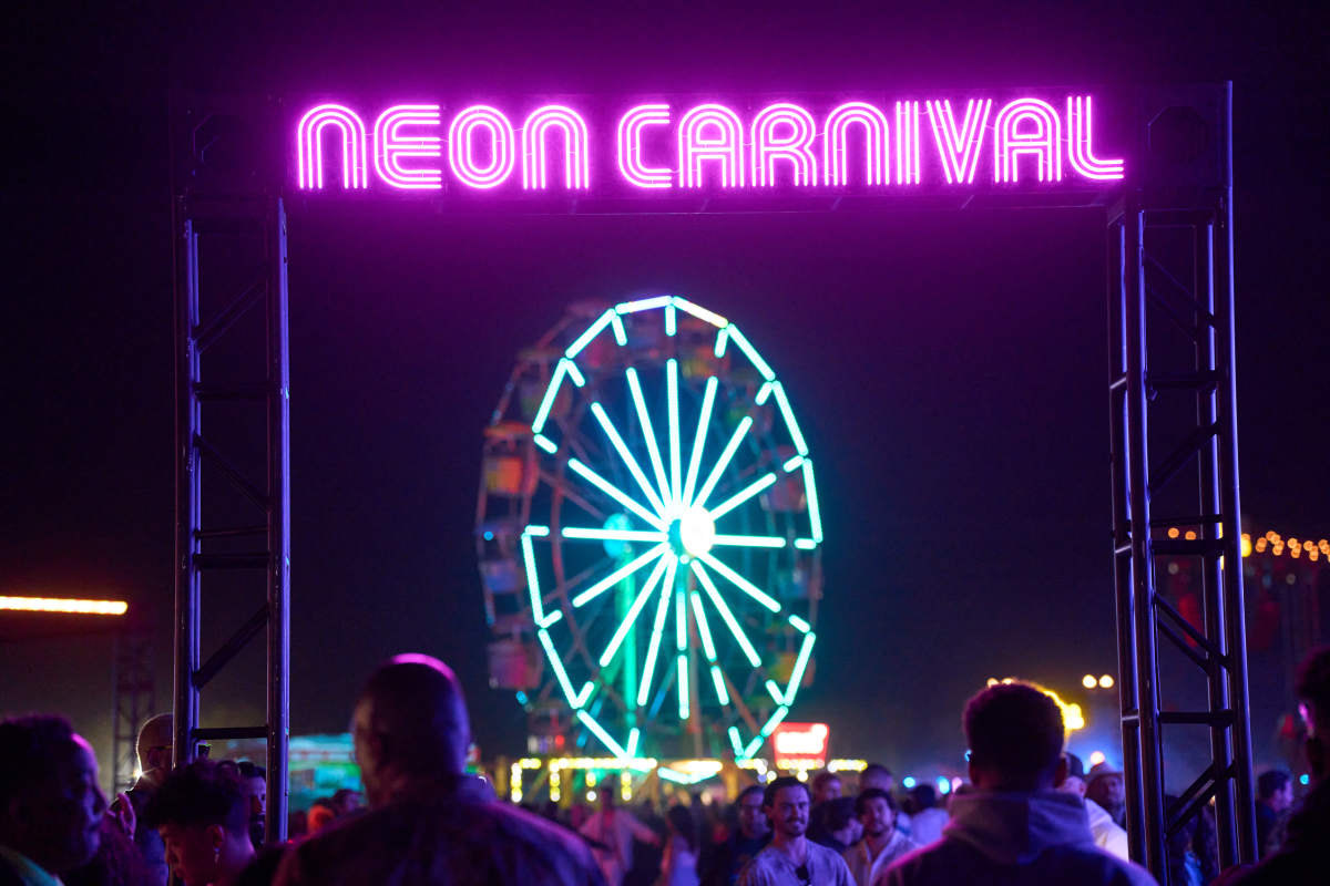 DJ Pee .Wee en tête d'affiche de l'édition 2024 de l'emblématique SoCal Desert Party, Neon Carnival