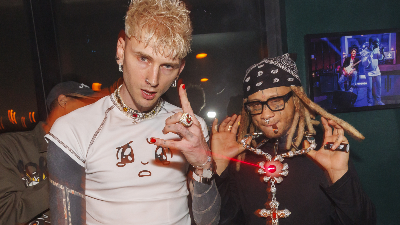 Une collaboration entre MGK et Trippie Redd trouve le rap emo à ses limites : NPR