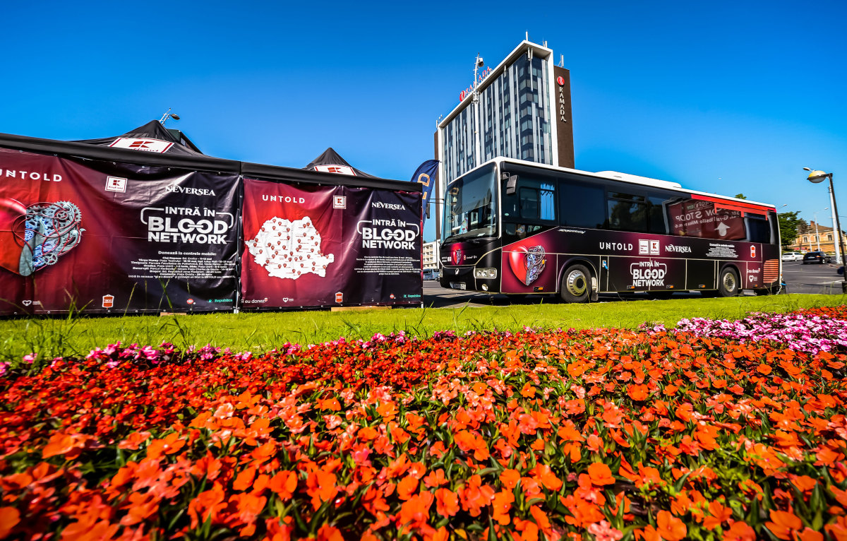 Comment se déroule le festival UNTOLD "Campagne du Réseau du Sang" Sauve des vies en Roumanie