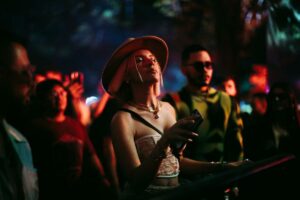 Les cauchemars de Narco pétillent sous les lumières du tout premier festival de Tomorrowland à Medellín