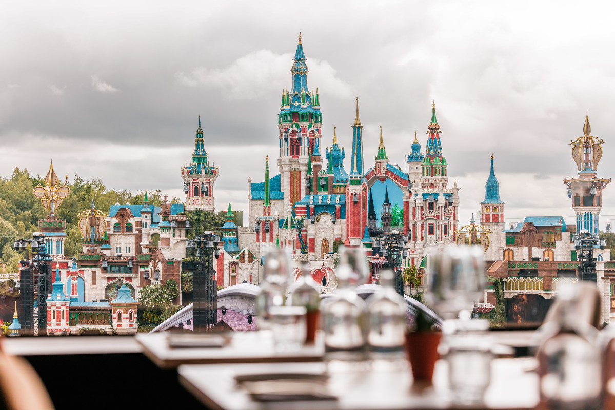 Les chefs étoilés Michelin servent des bouchées à Tomorrowland 2024