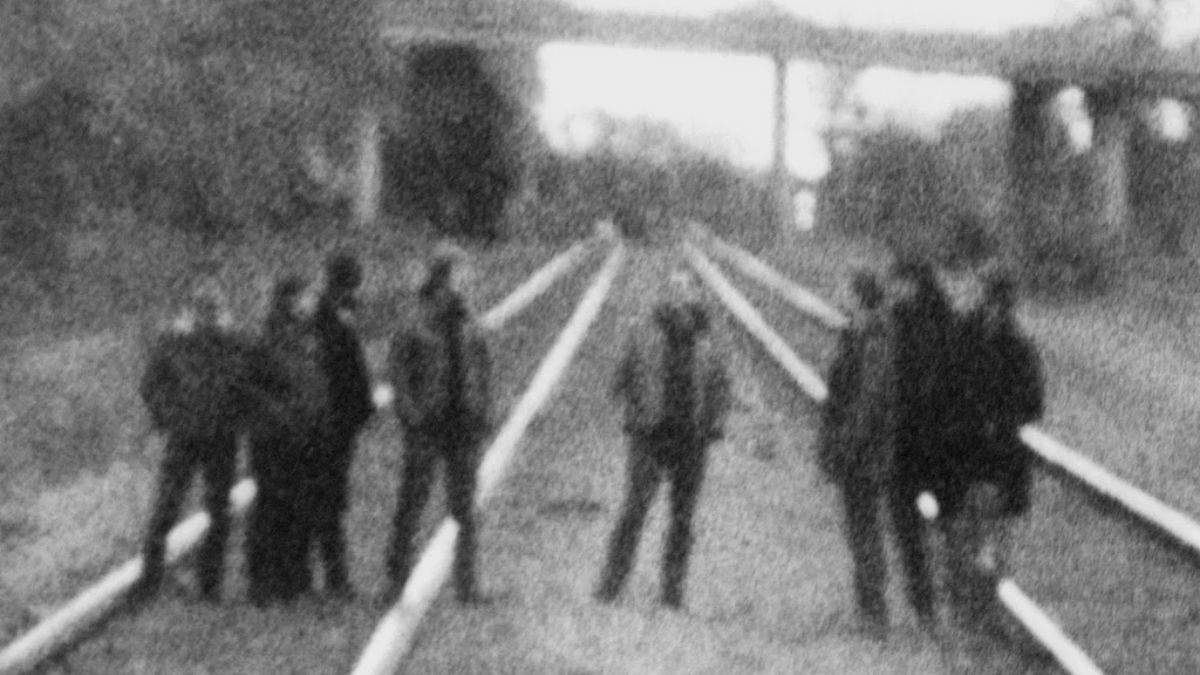 Bonne chance à vous ! Black Emperor annonce des dates de tournée reprogrammées pour 2025