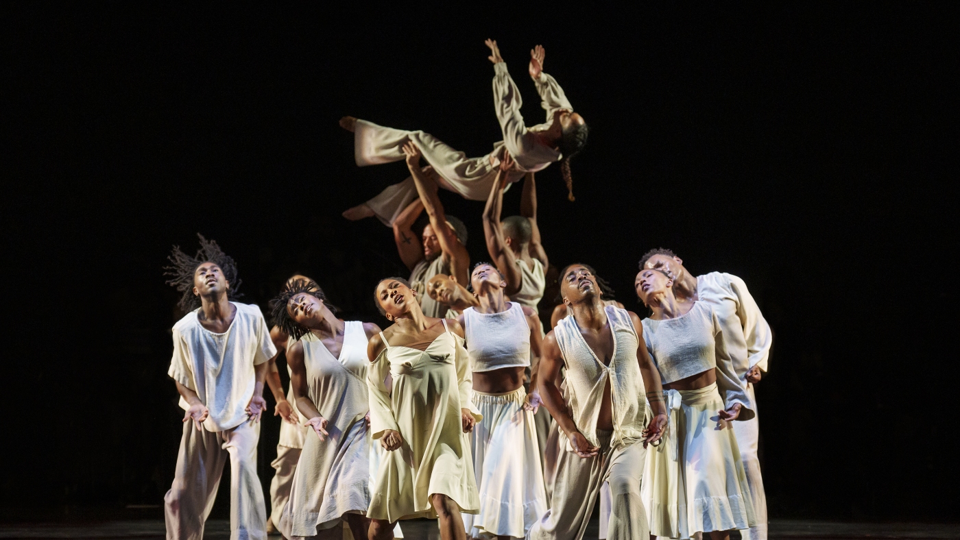 Le nouveau travail utilise des chansons perdues des «révélations» d'Alvin Ailey: NPR