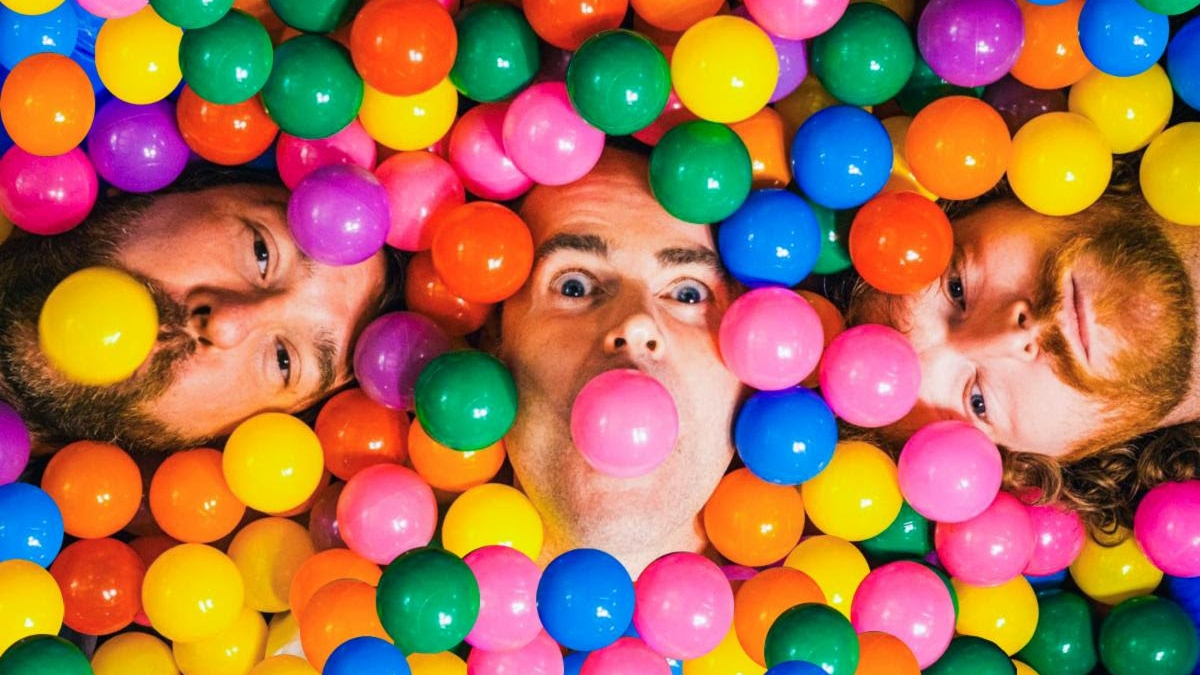 Chanson lourde de la semaine: la "personne populaire" de McLusky