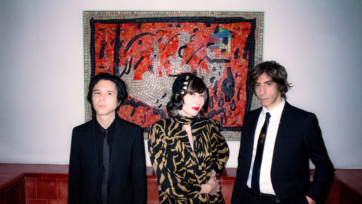 Ouais ouais ouais d'annoncez des dates de tournée en 2025