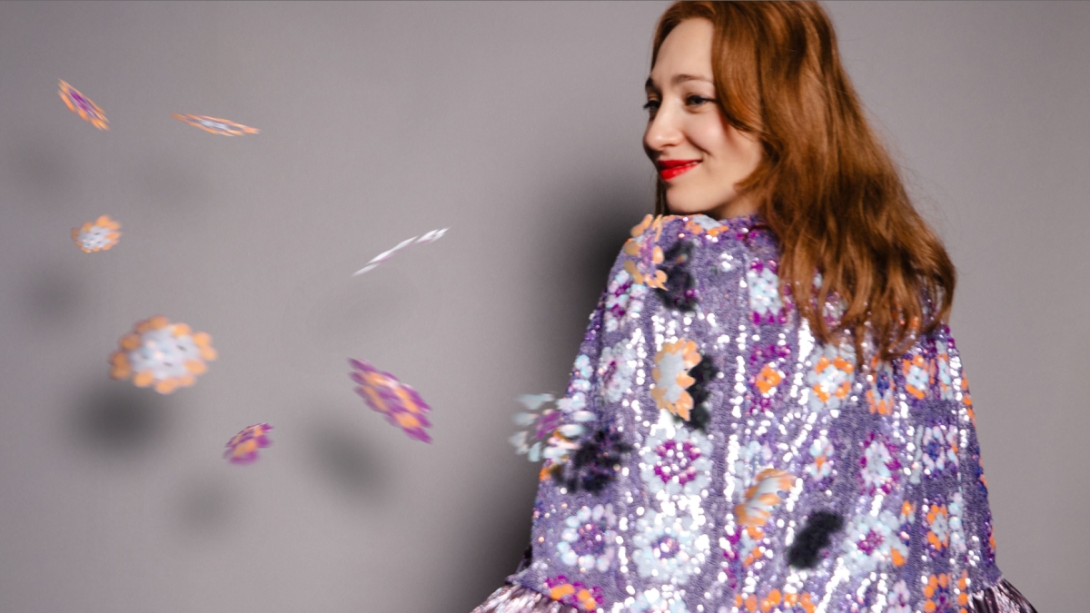 Regina Spektor annonce des dates de tournée en 2025, réédits en vinyle