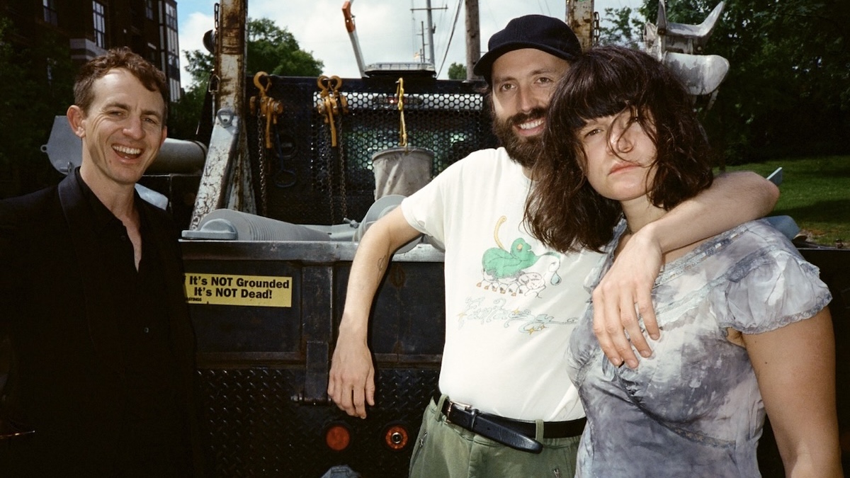 Big Thief dévoile de nouvelles chansons "Los Angeles" et "grand-mère"