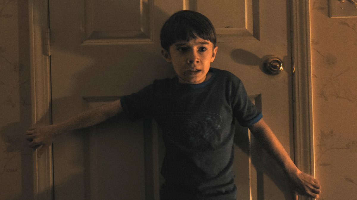 Zach Cregger’s Weapons Crafts a Captivating Mystery. Then It Goes Totally Nuts: Review