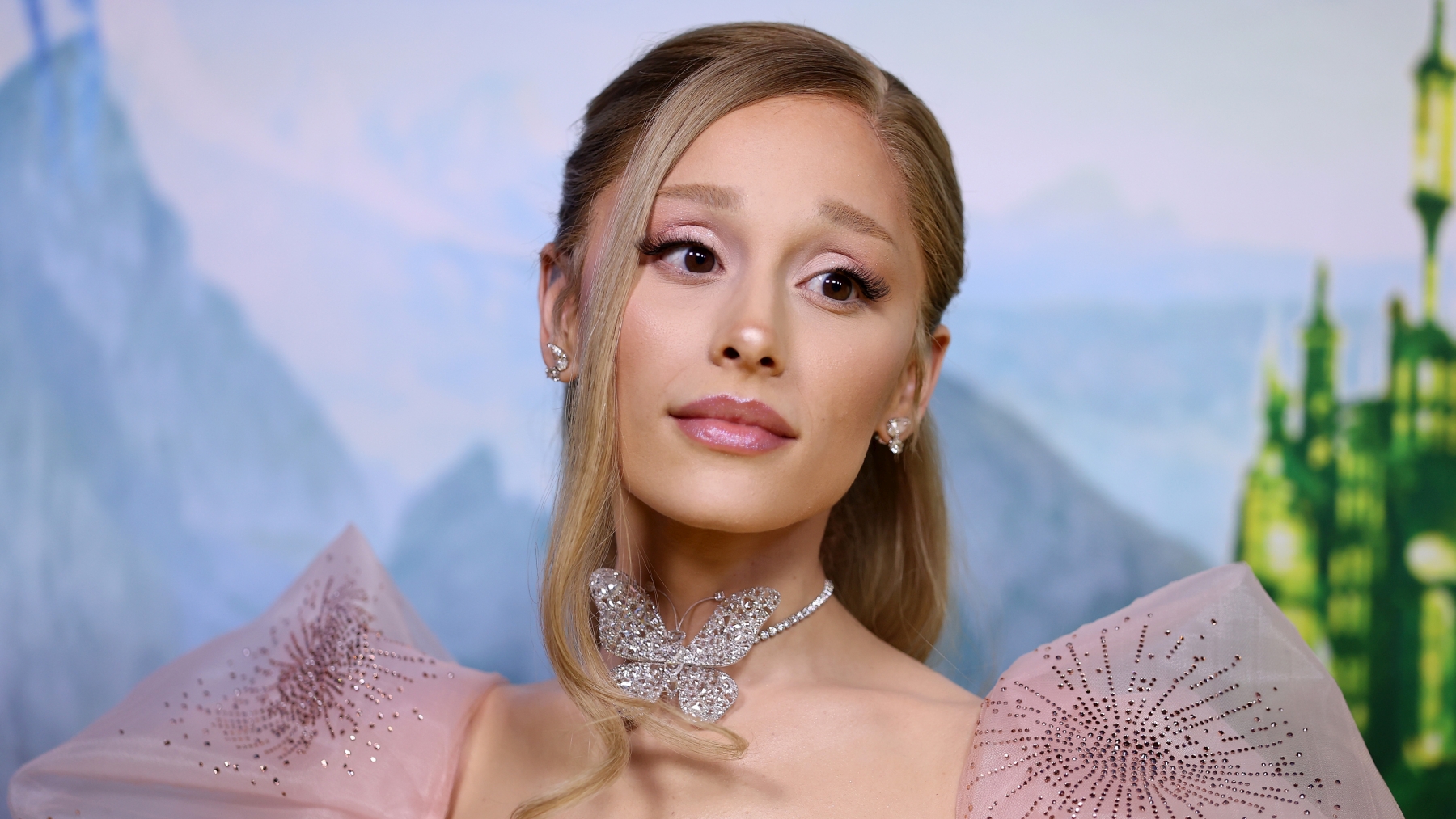 Ariana Grande détaille "The Eternal Sunshine Tour"