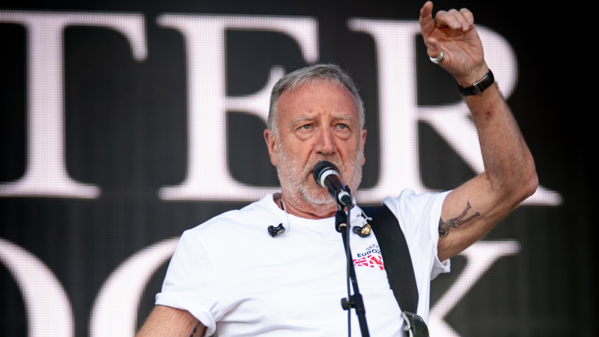 Peter Hook & the Light Annonce 2026 Tour interprétant la nouvelle commande de la nouvelle commande en entier