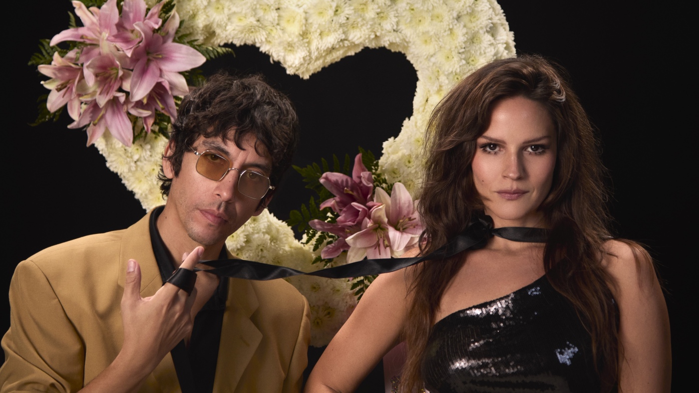 Sur 'se amaba así', 'buscabulla se bat pour garder la romance vivante: World Cafe: NPR