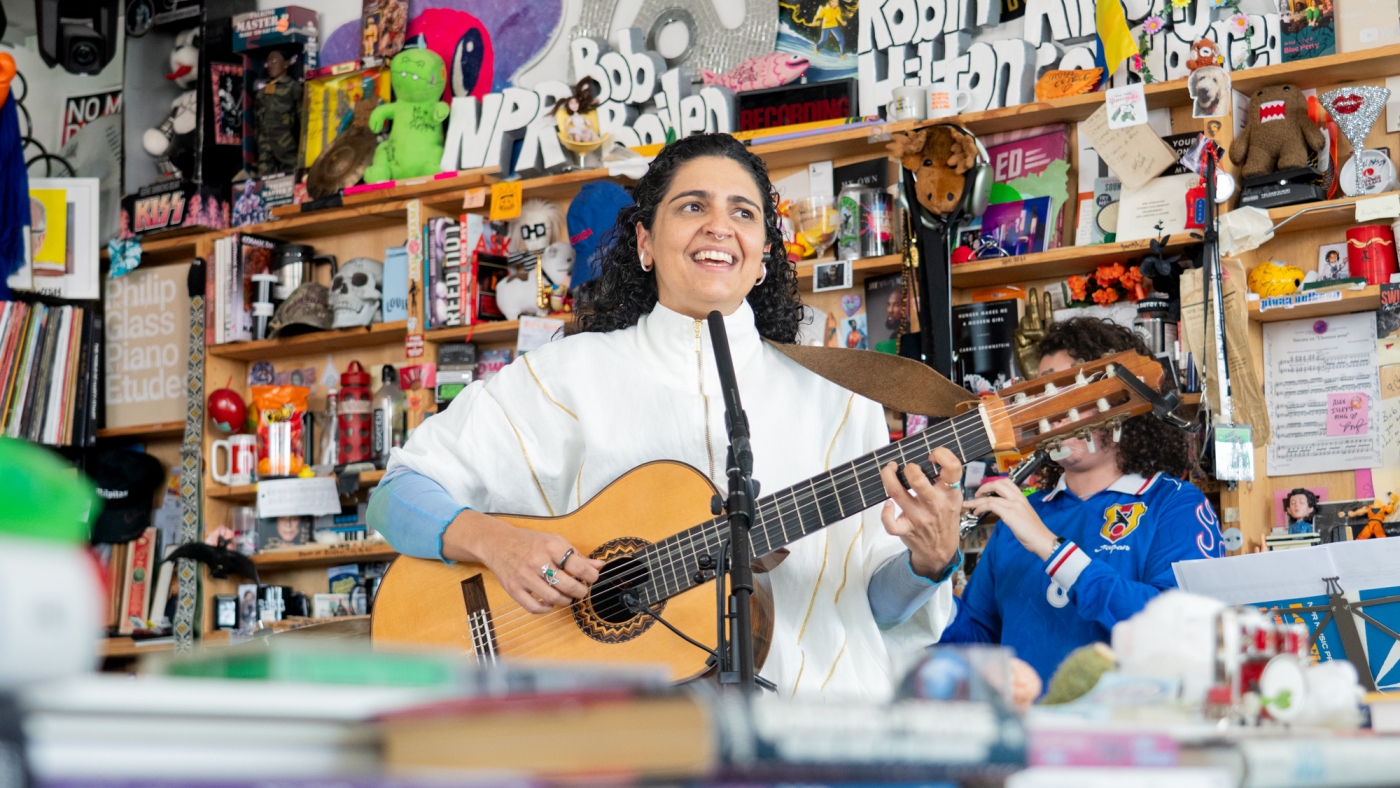 Tiny Desk Concert: NPR