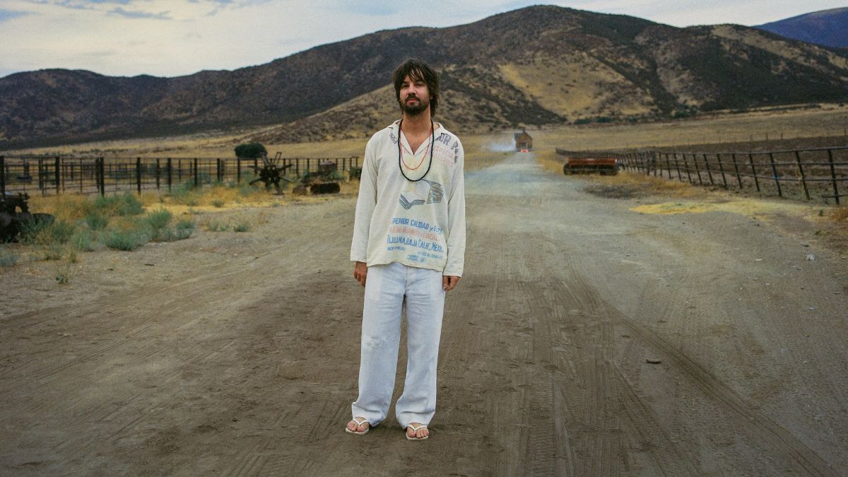 Tame Impala sort de la nouvelle chanson Groovy "Dracula": Stream