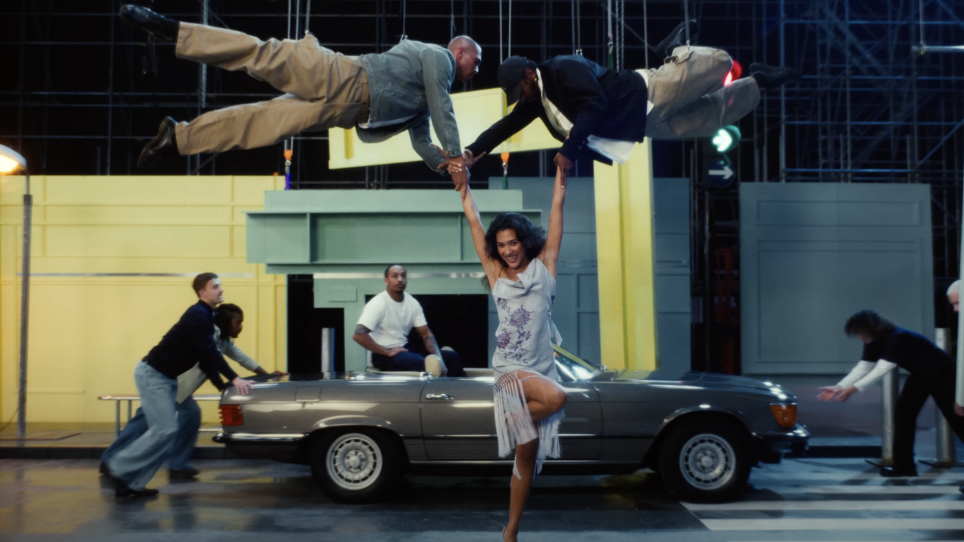 Alors que les filles de la pop filles, les garçons, `` Man I Need '' d'Olivia Dean, a l'espoir: NPR