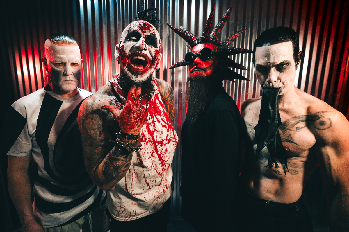 A photo of the band Mudvayne.