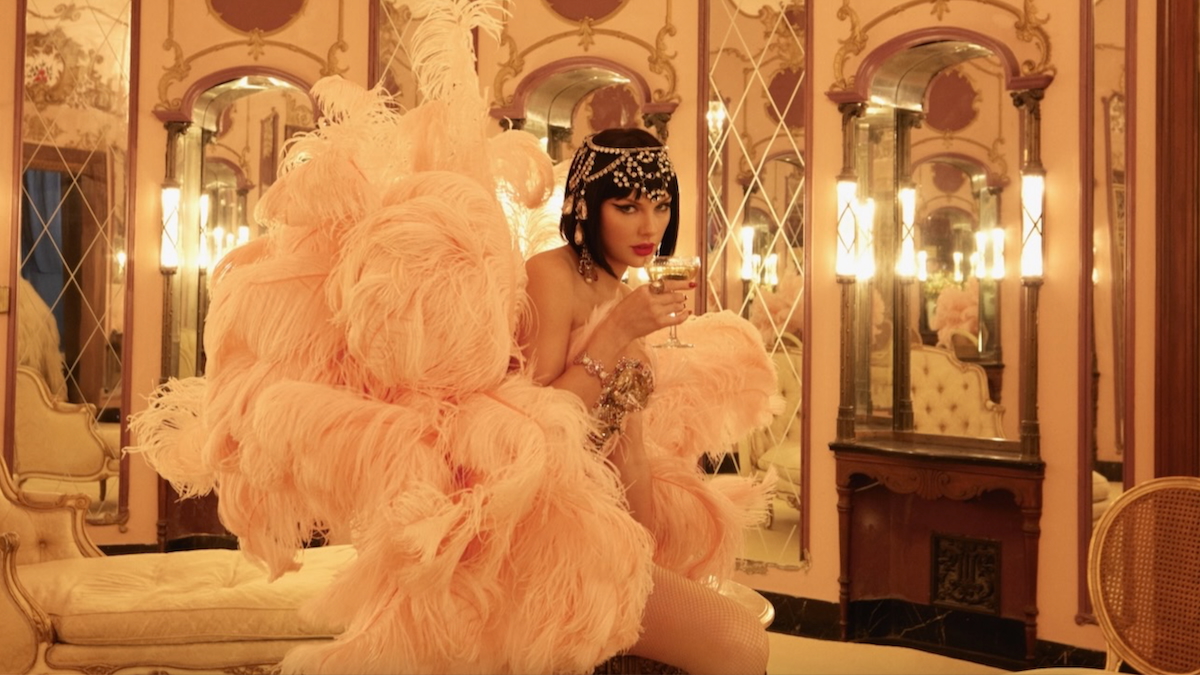 Taylor Swift’s the Life of a Showgirl Is All Dressed Up with Nowhere to Go: Review