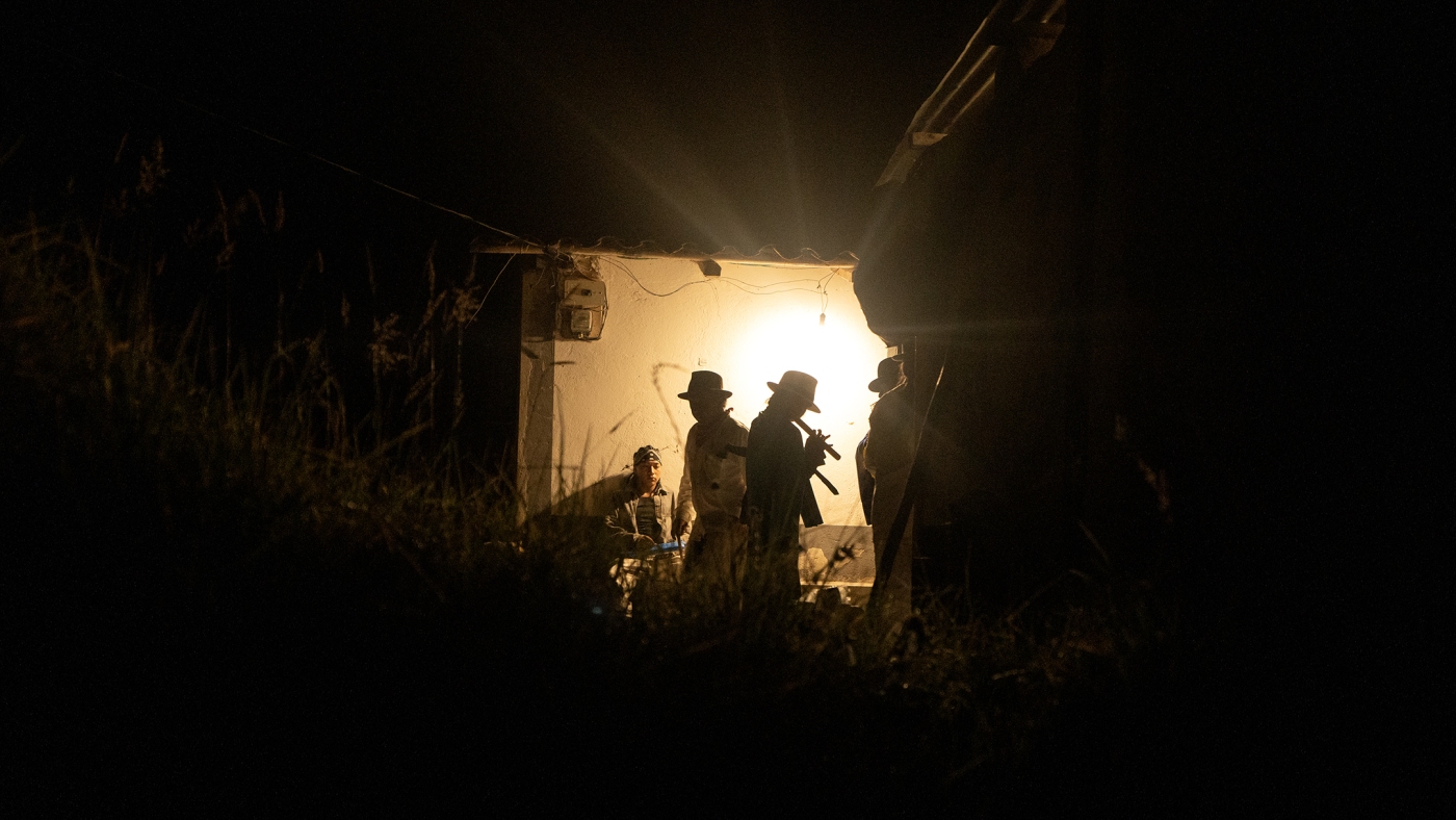 La réinvention andine de la cumbia : The Picture Show : NPR