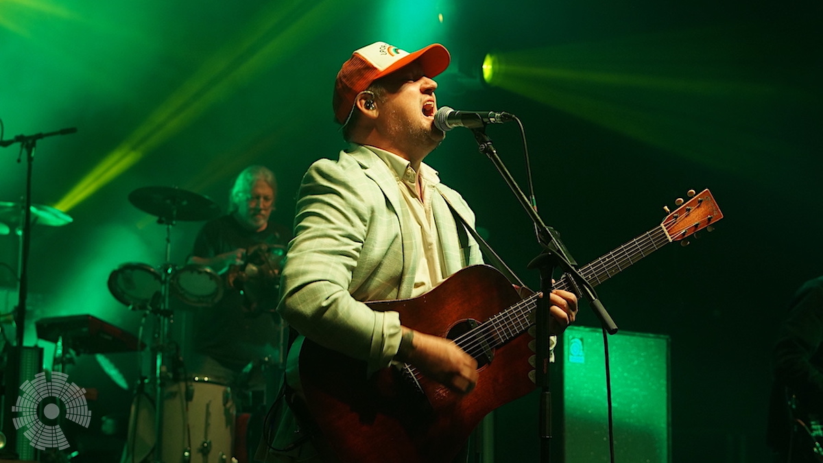 Modest Mouse emmène ses fans sur la Lune et en Antarctique au Capitol Theatre de Port Chester, New York