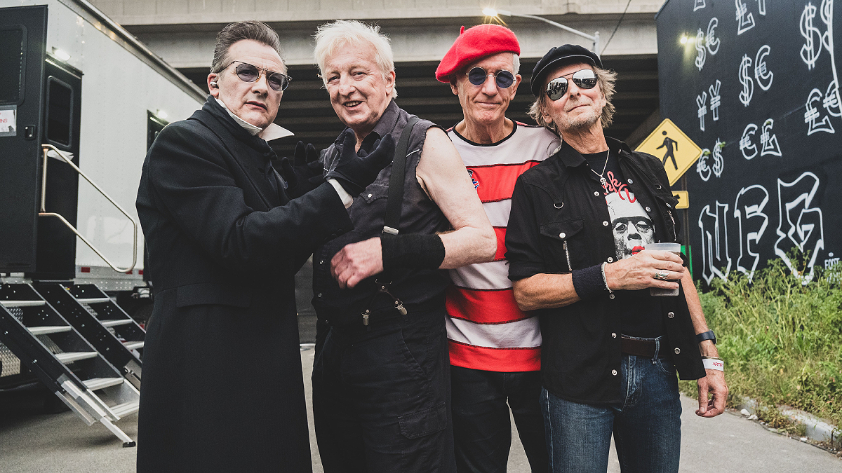 The Damned annonce un album de reprises en hommage au regretté guitariste fondateur Brian James