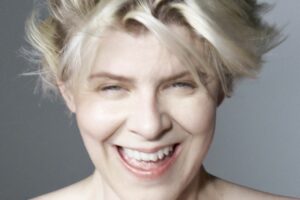 Robyn révèle une nouvelle chanson « Blow My Mind » : streaming